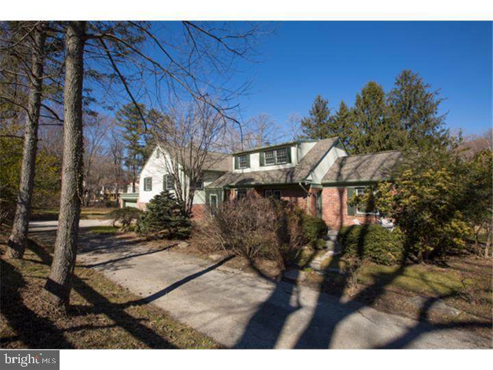 1124 Rose Glen Road - Photo 1