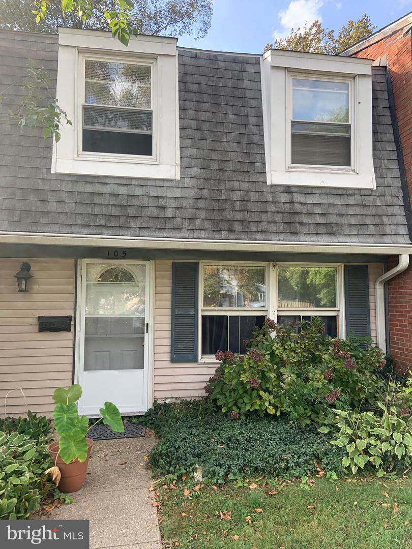 105 Rockland Drive - Photo 1