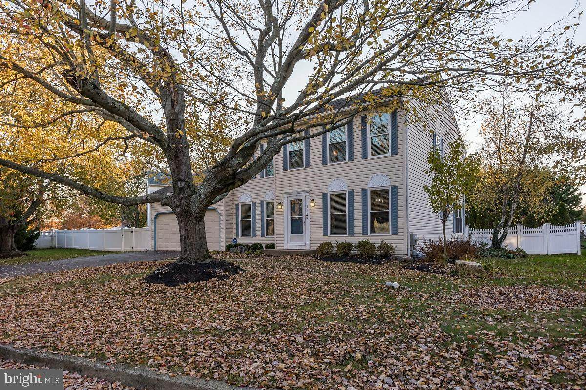 318 Patrick Way - Photo 1