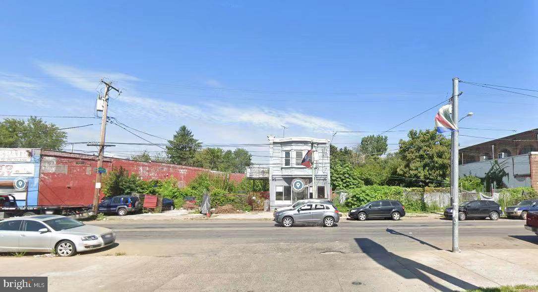 5809-5821 Woodland Avenue - Photo 1