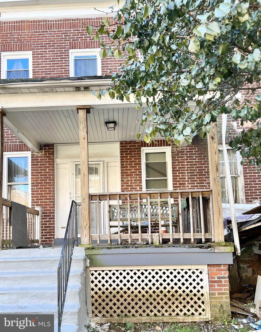 3913 Ridgewood Avenue - Photo 1
