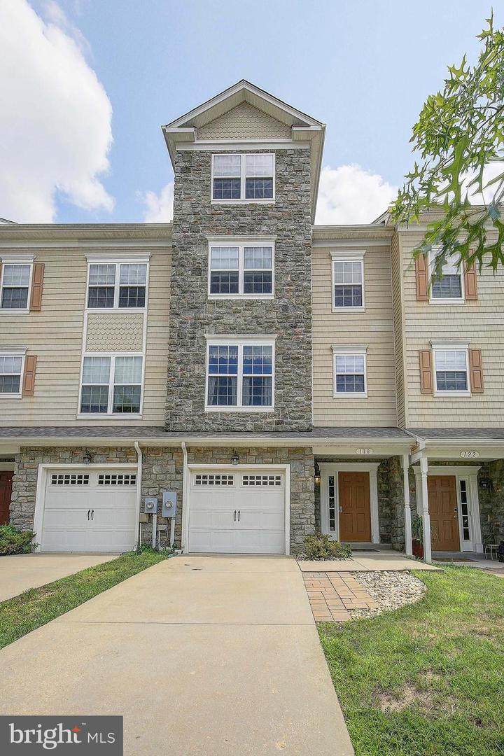 118 Polo Way - Photo 1