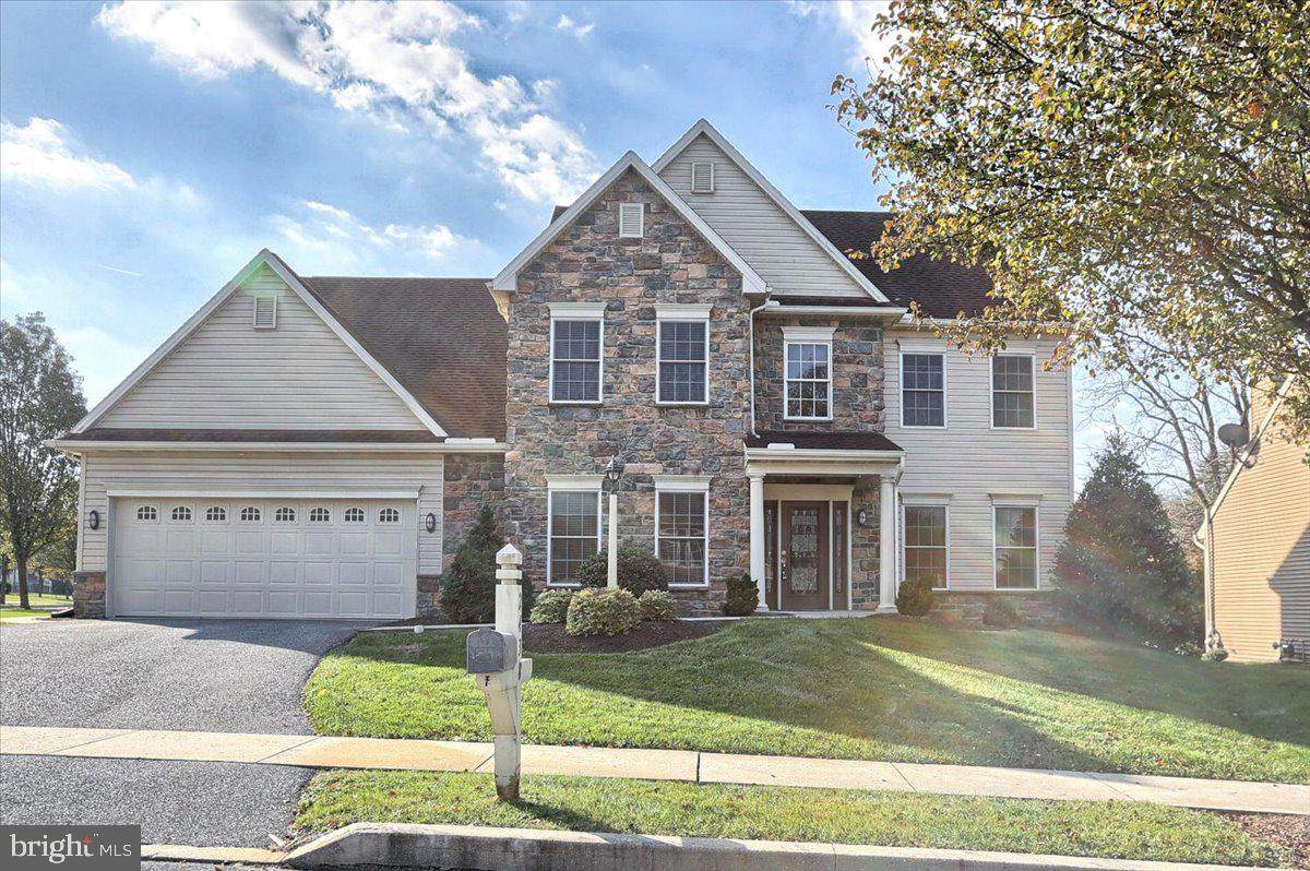 2438 Raleigh Road - Photo 1