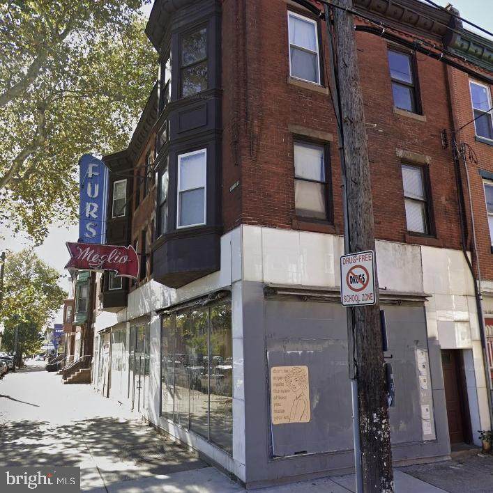 1400 Wharton Street - Photo 1
