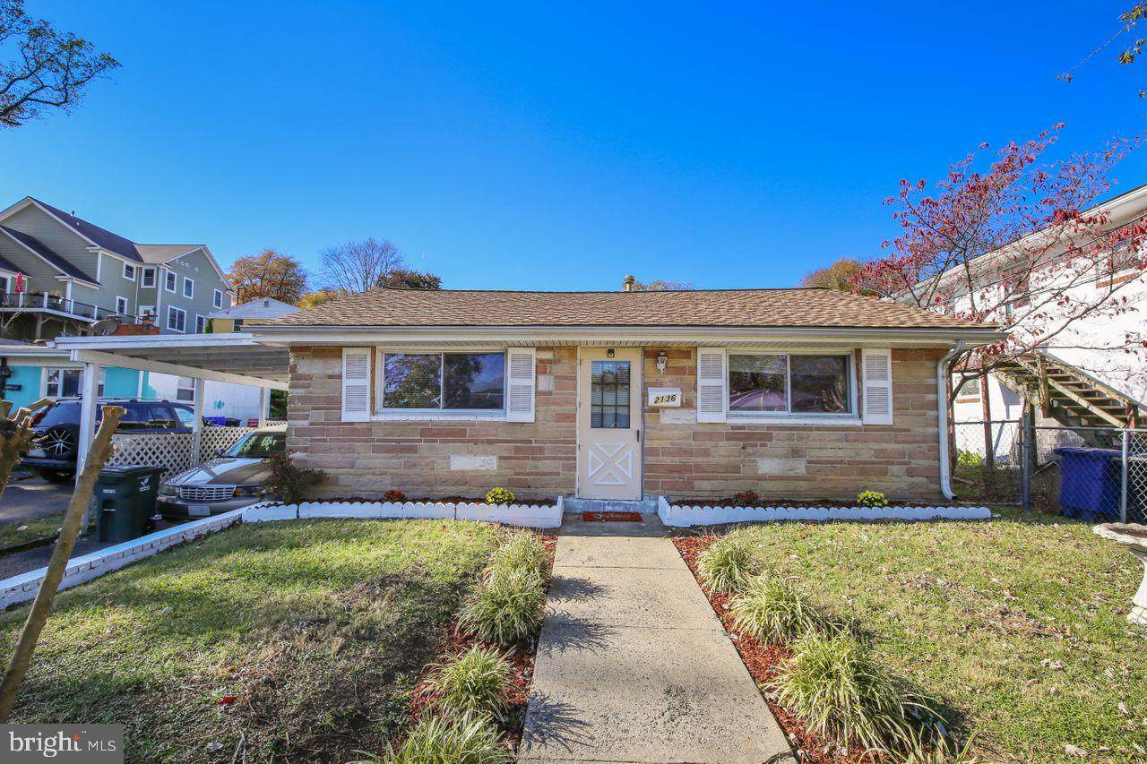 2136 Monroe Street - Photo 1