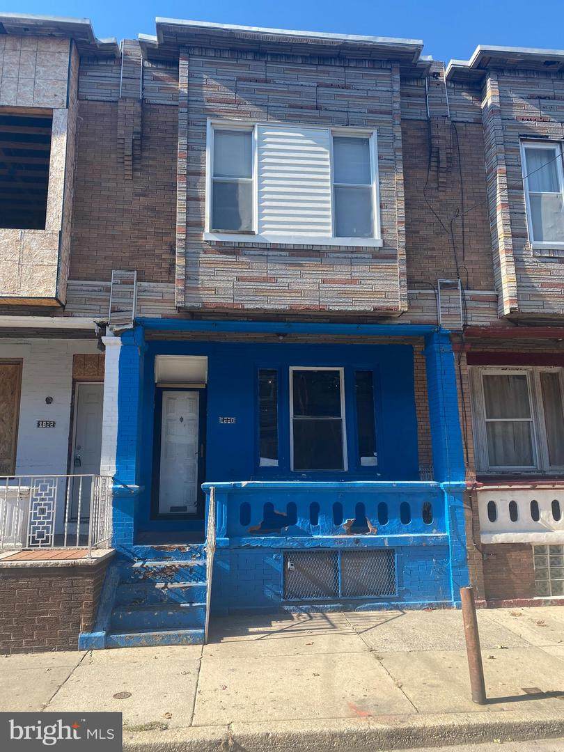 1820 Ringgold Street - Photo 1