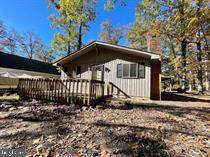 900 Lakeview Parkway - Photo 1