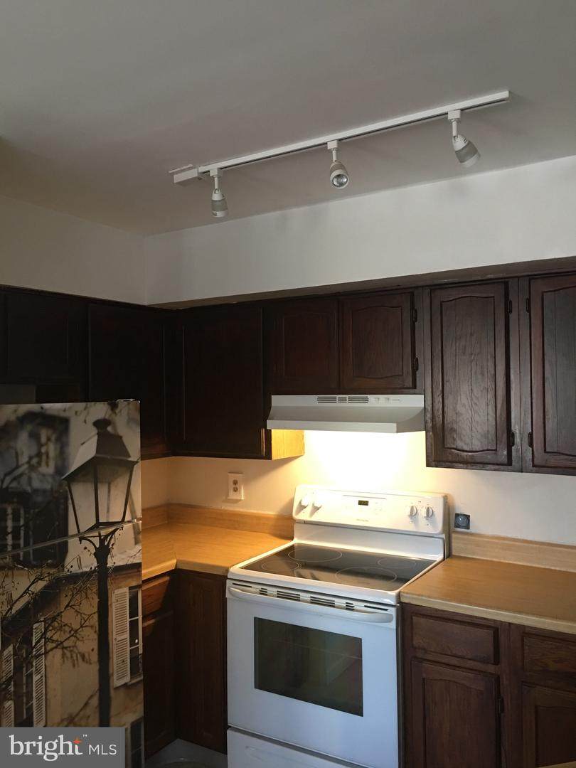 201 New York Avenue - Photo 1