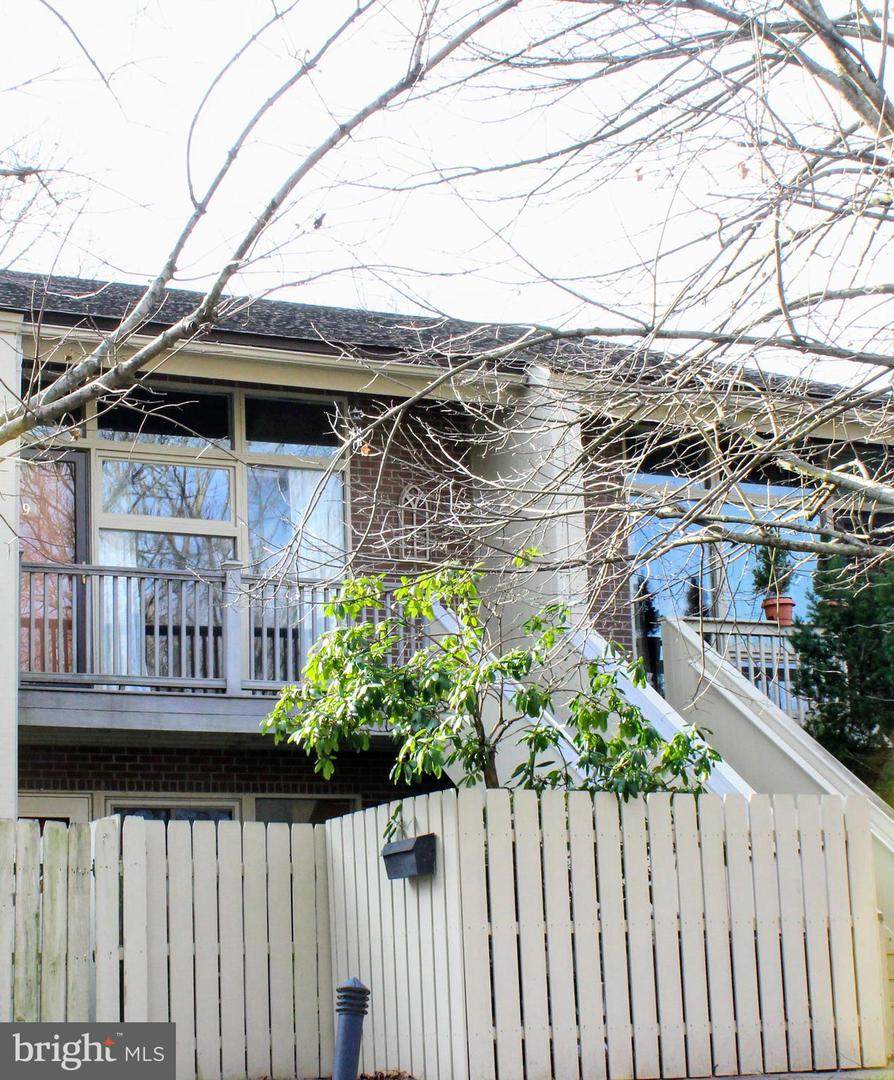 19-B Oscar Hammerstein/Riverhill Way - Photo 1