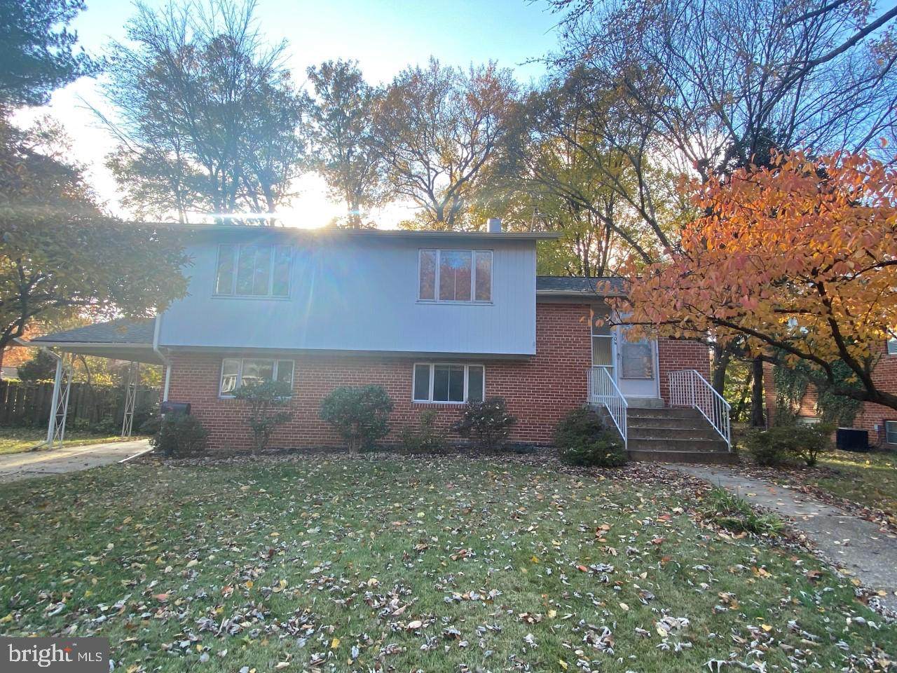 7504 Wellesley Drive - Photo 1