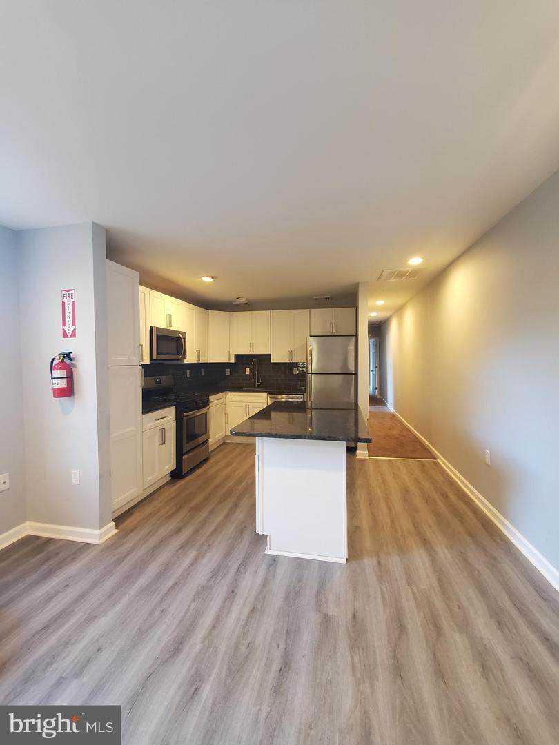 102 Ridgway Street - Photo 1
