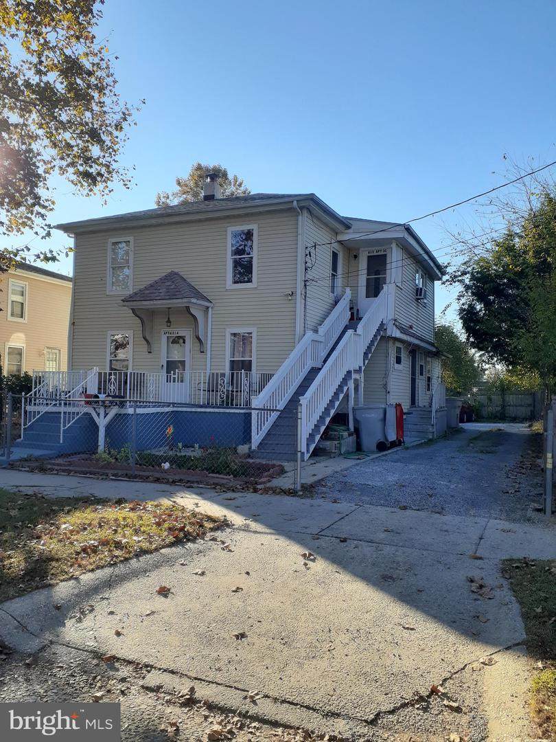 613 Cherry Street - Photo 1
