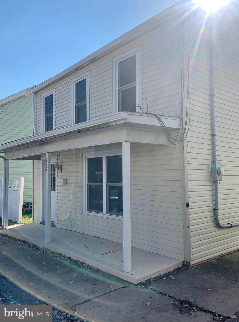 115 Ann Street - Photo 1