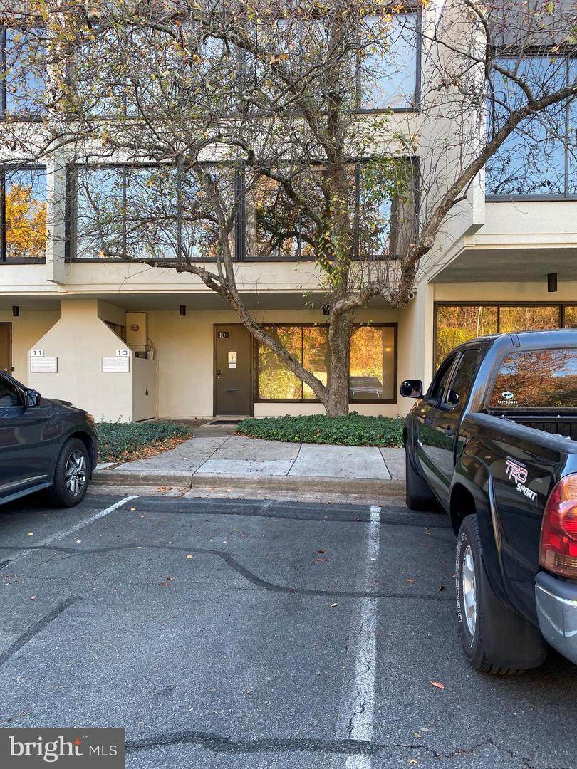11250 Roger Bacon Drive - Photo 1