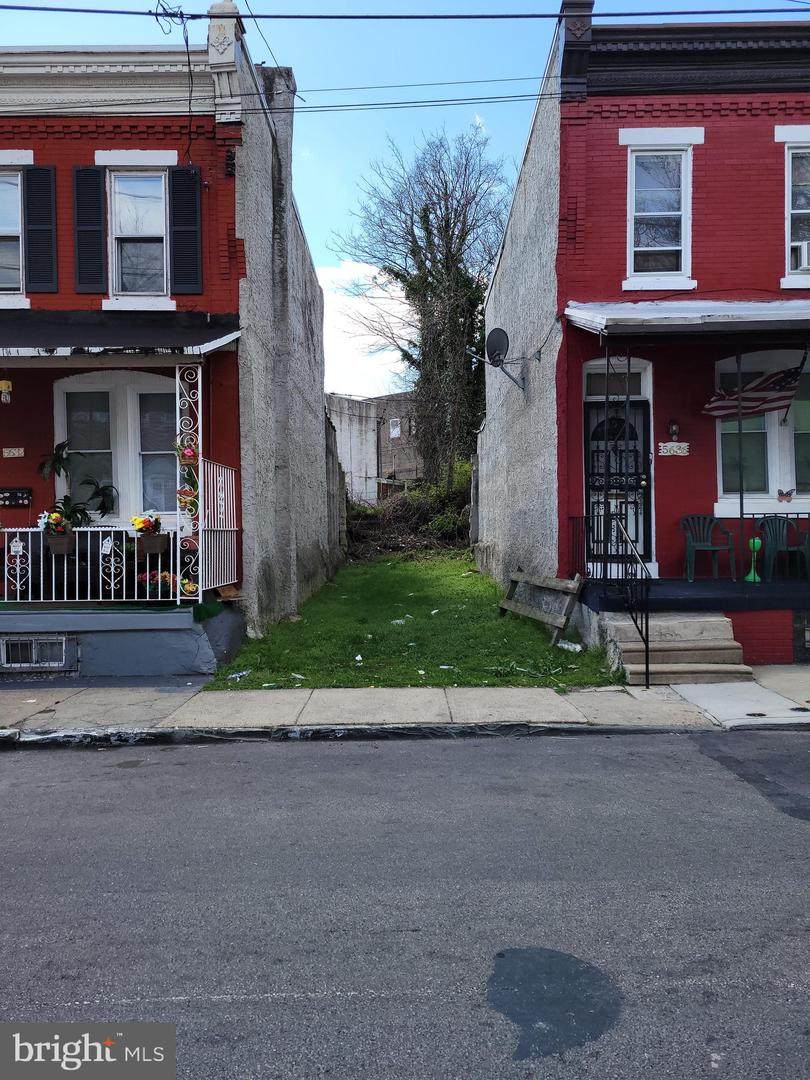 5634 Heiskell Street - Photo 1