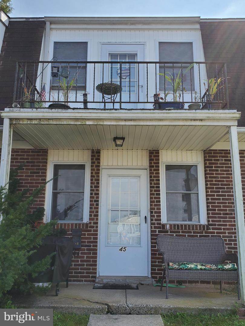 45-46 Reliance Court - Photo 1