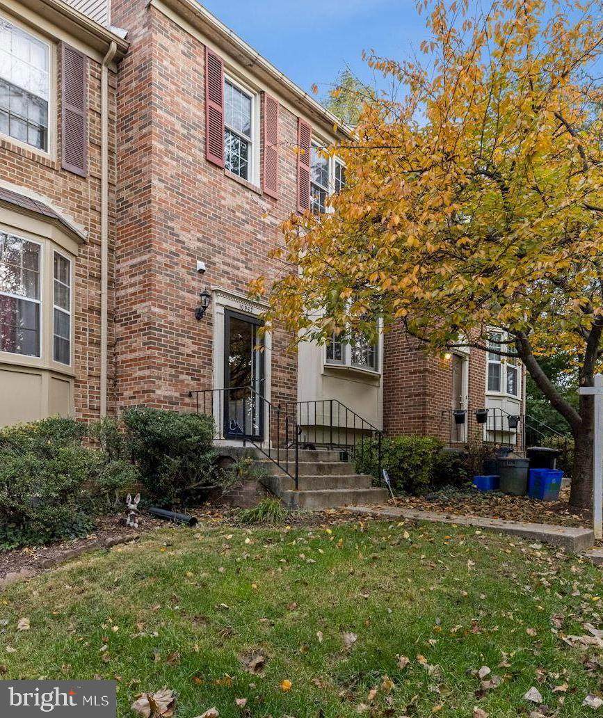 10962 Rampart Way - Photo 1