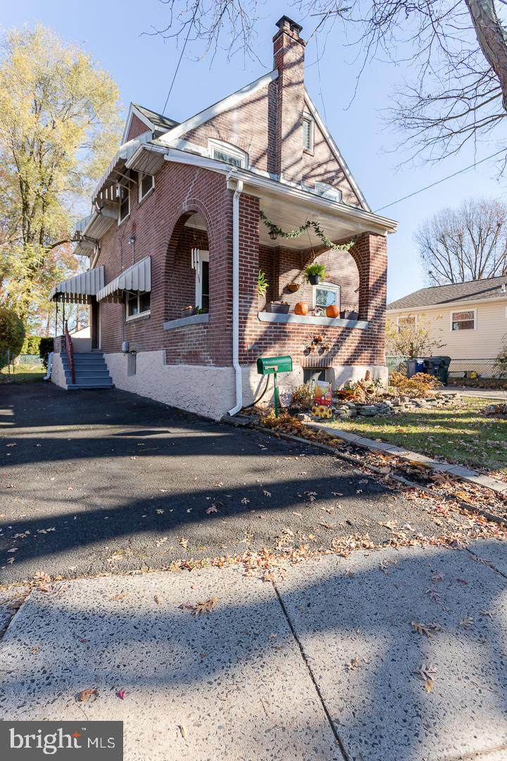 2927 Jenkintown Road - Photo 1