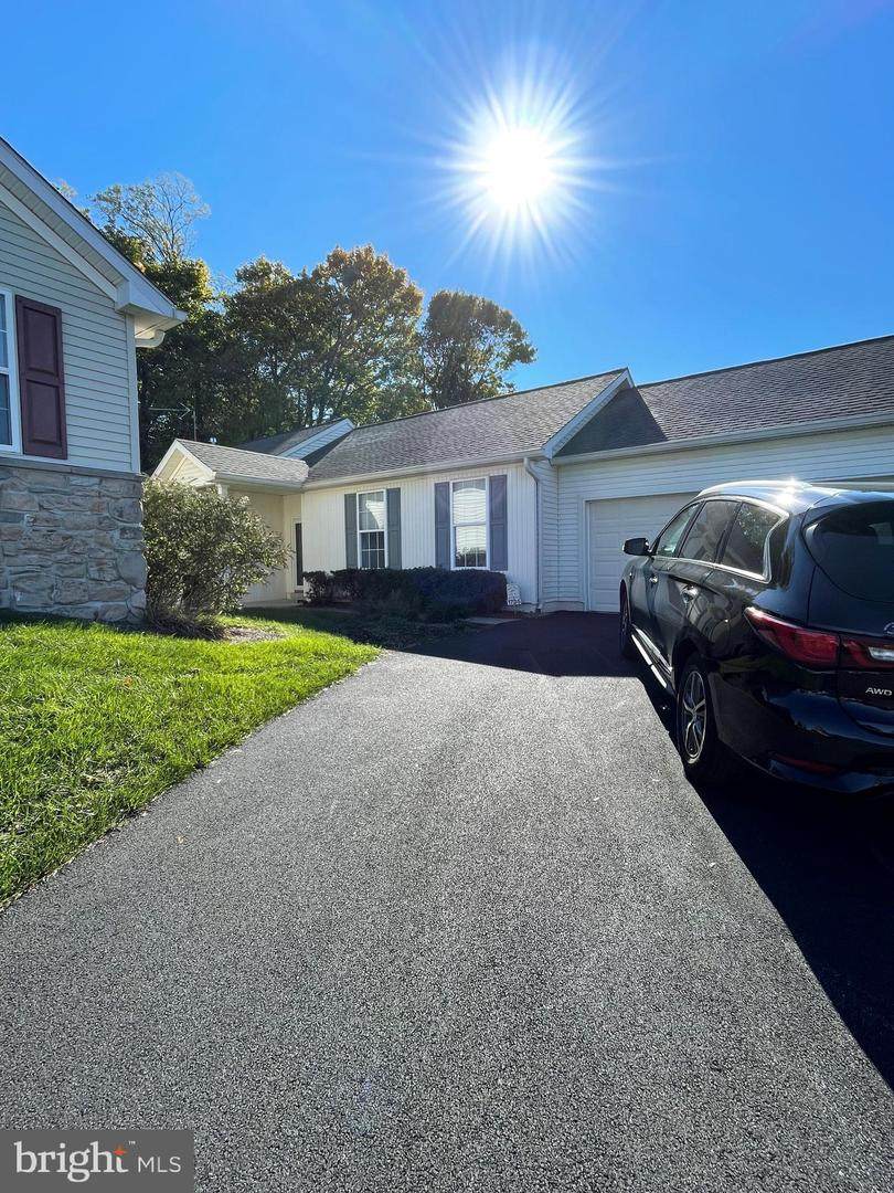 1705 Fox Brushs Way - Photo 1