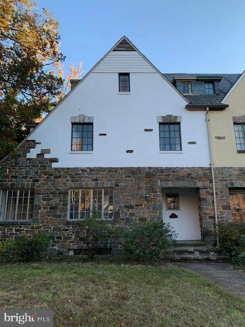 507 39TH Street - Photo 1