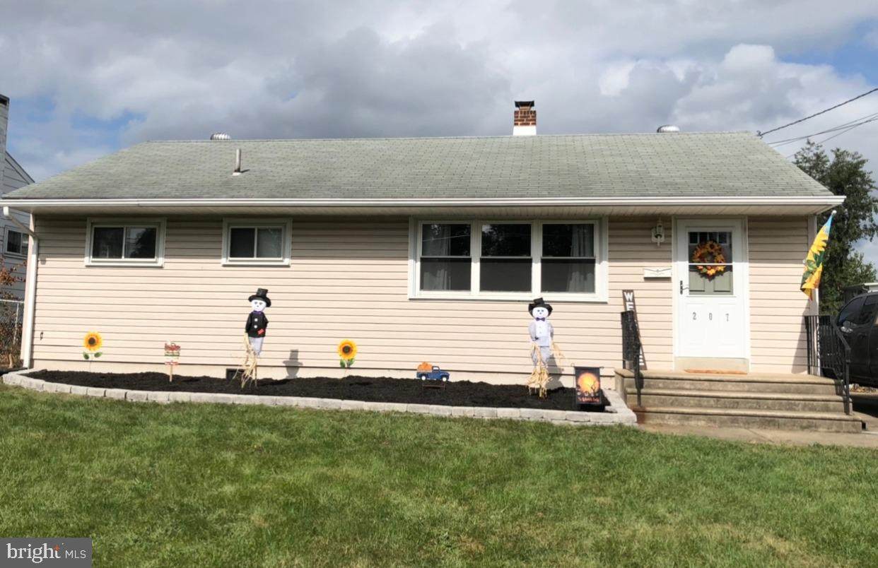 207 Bailey Avenue - Photo 1