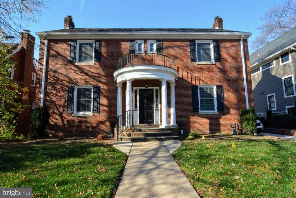 1034 Edgewood Street - Photo 1