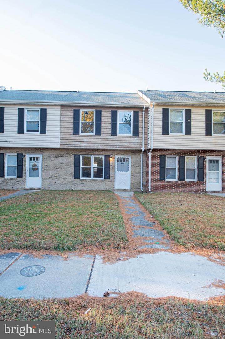 722 Hemlock Street - Photo 1