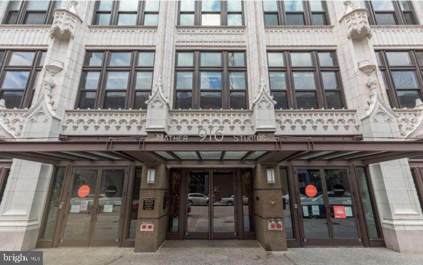 916 G Street - Photo 1