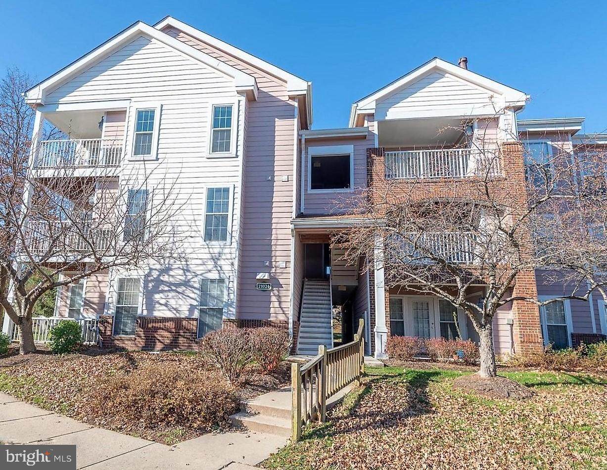 21024 Timber Ridge Terrace - Photo 1
