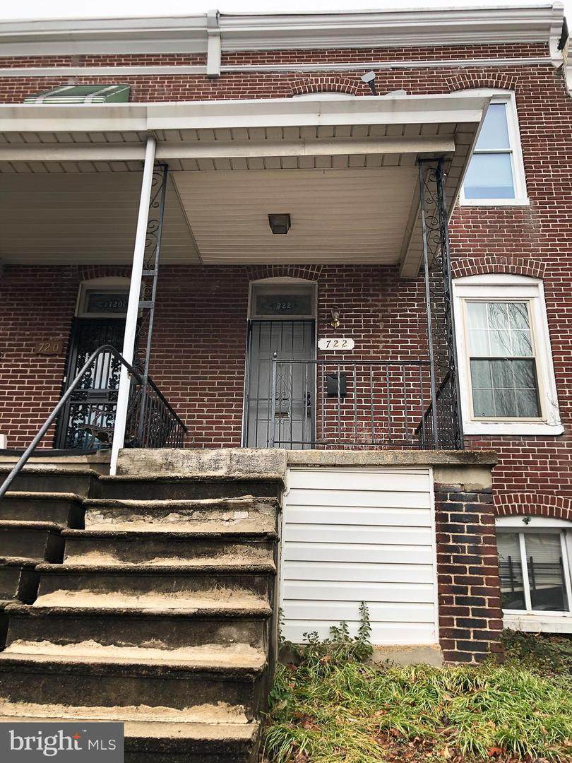 722 37TH Street - Photo 1