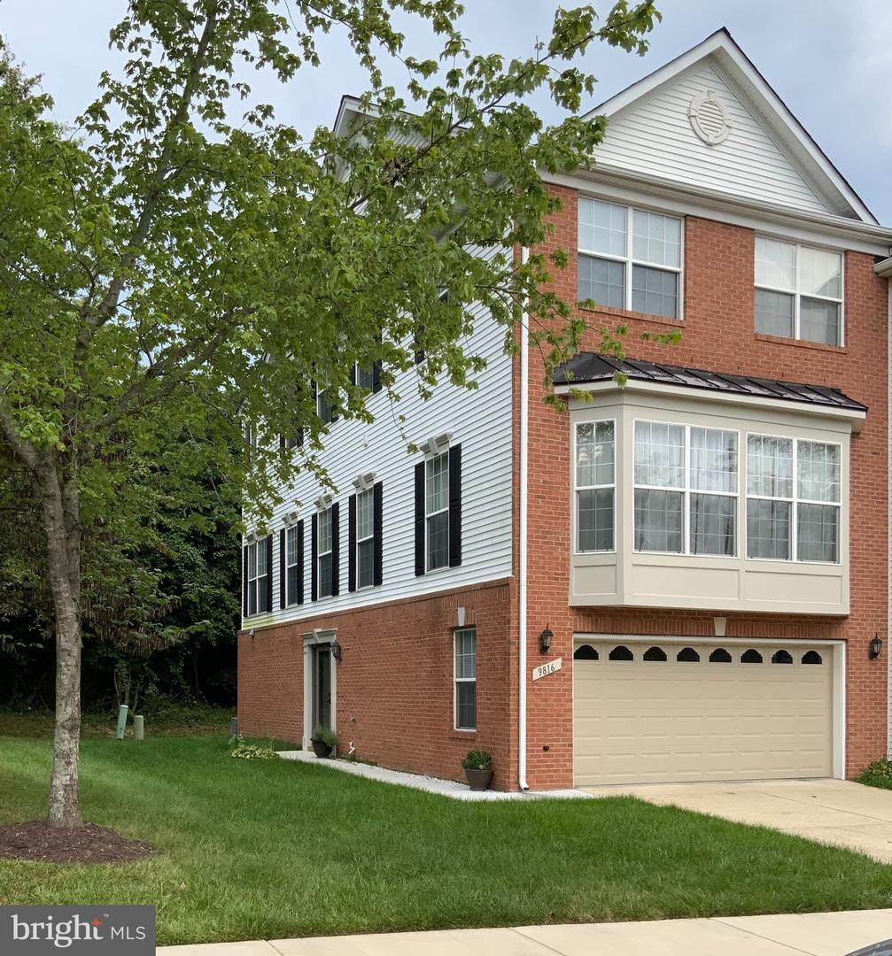 9816 Woodyard Circle Circle - Photo 1