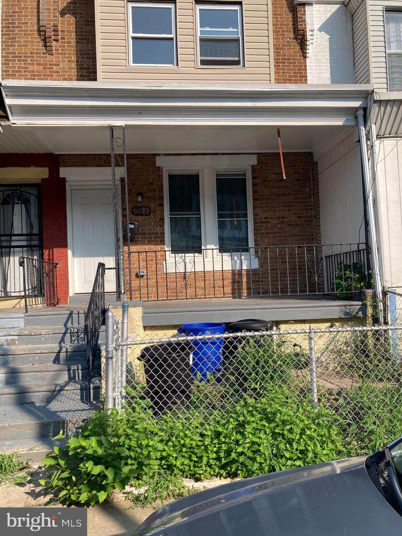 6019 Trinity Street - Photo 1