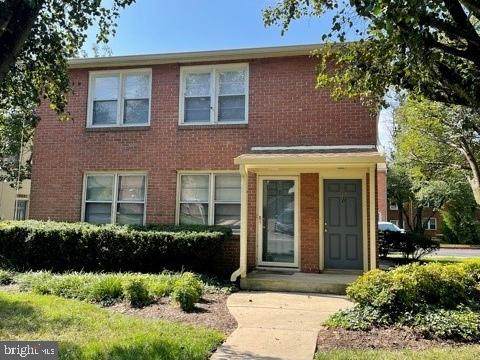 717 Glenwood Street - Photo 1
