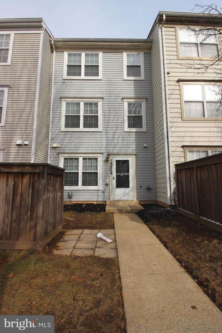 18908 Highstream Drive - Photo 1
