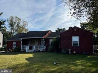 21 Cubby Hollow Road - Photo 1
