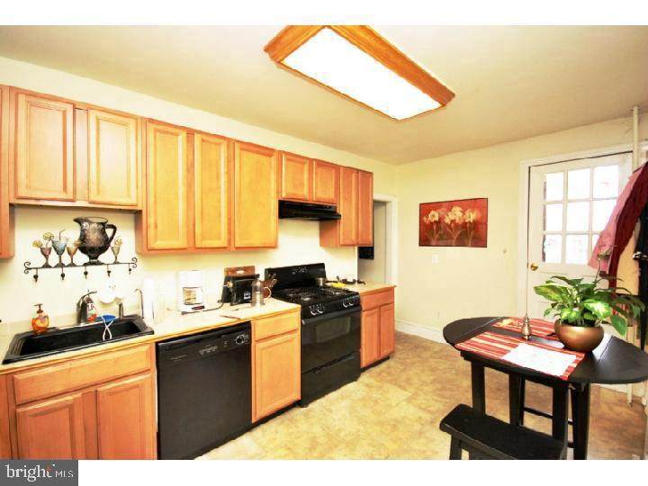 4124 Manayunk Avenue - Photo 1