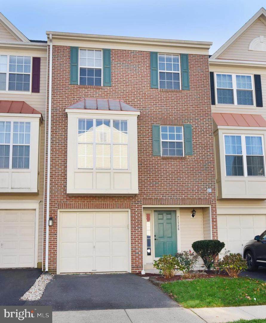 21726 Kings Crossing Terrace - Photo 1