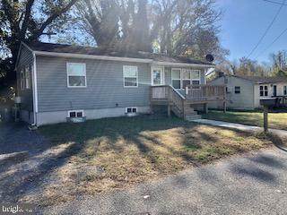 105 Lincoln Street - Photo 1
