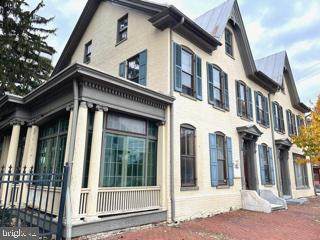 205-207 Potomac Street - Photo 1