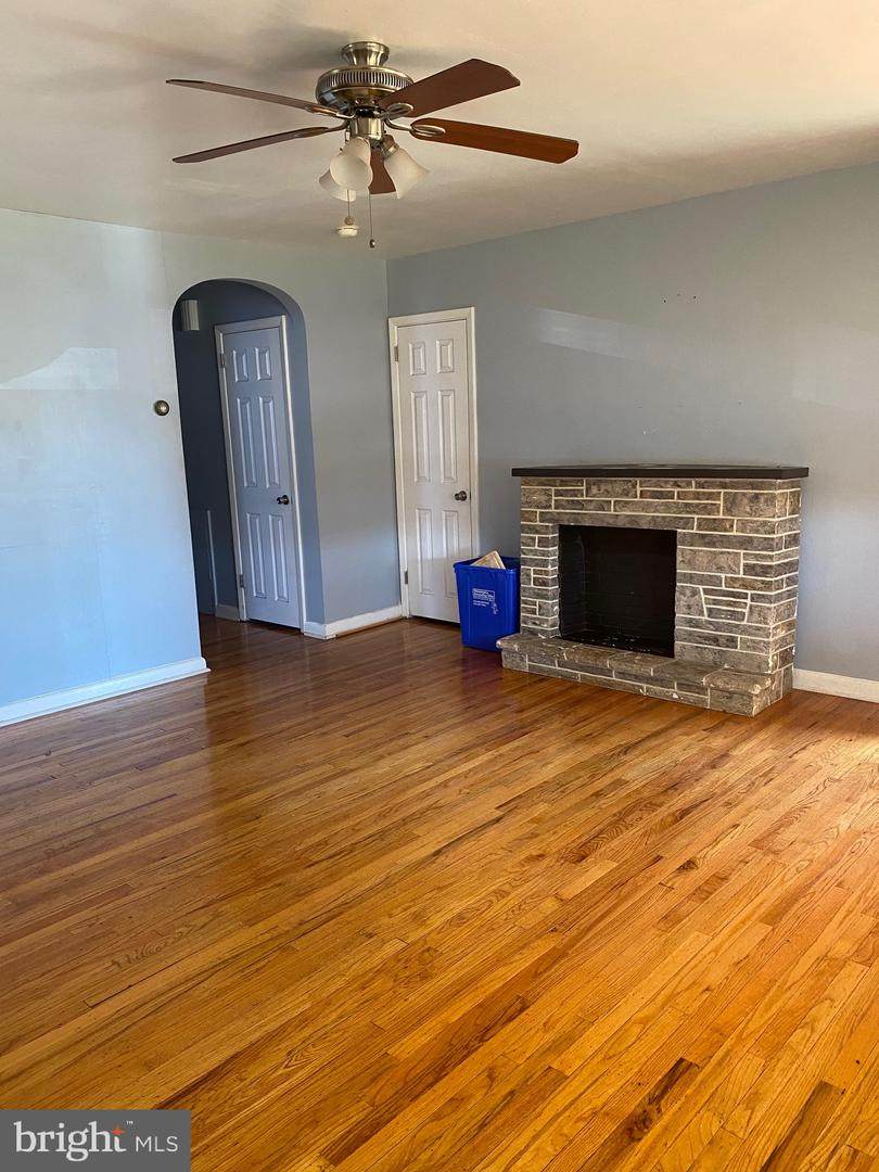 1027 Hunting Park Avenue - Photo 1