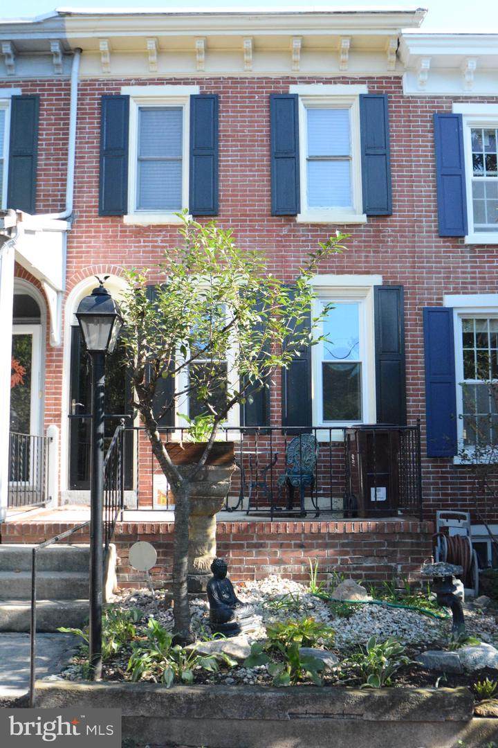 1807 Lovering Avenue - Photo 1