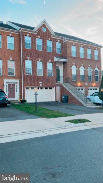 41889 Cinnabar Square - Photo 1