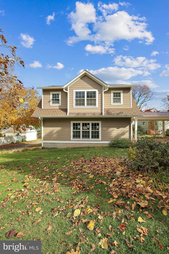 400 Reading Avenue - Photo 1