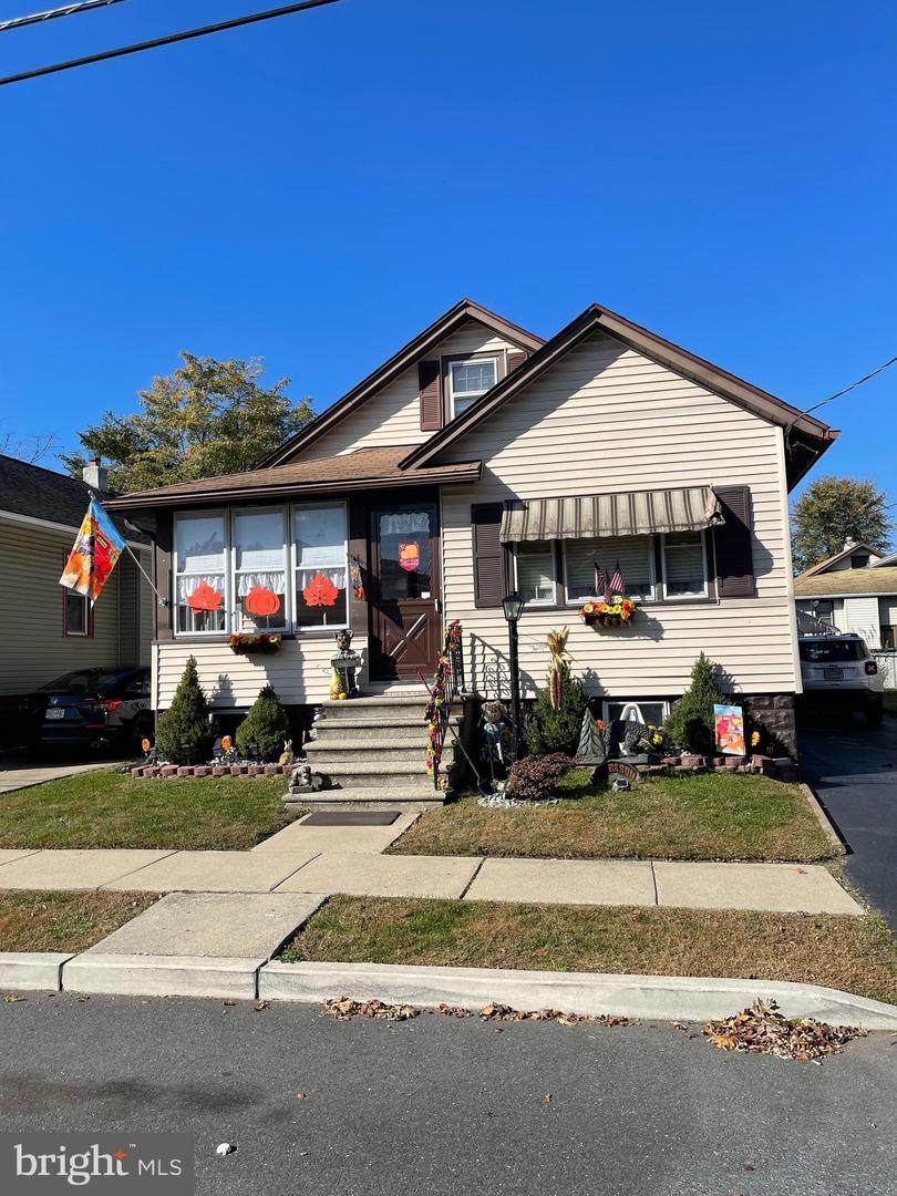 133 Hickman Avenue - Photo 1