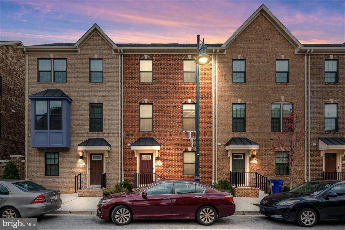 1009 Rutland Avenue - Photo 1