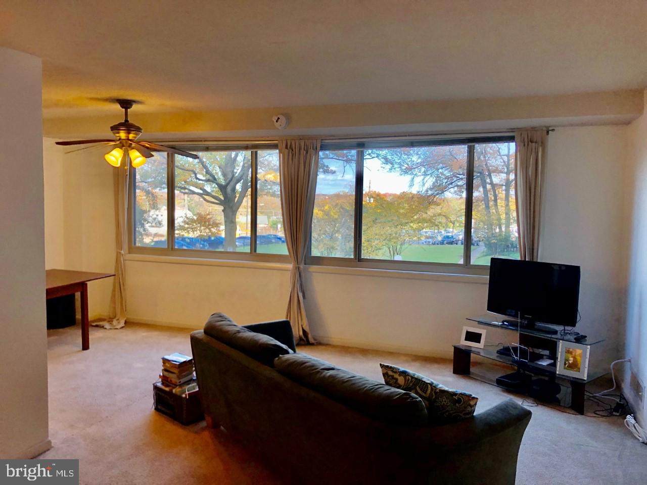 4410 Oglethorpe Street - Photo 1