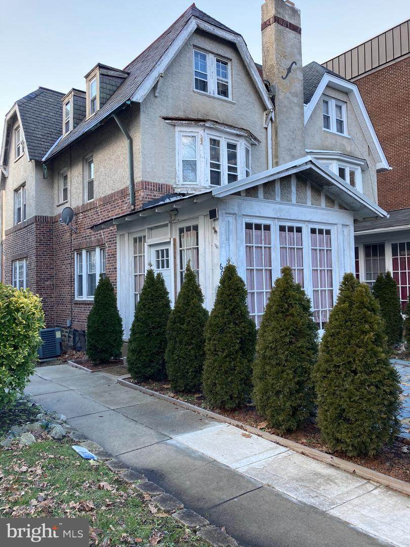 6084 Drexel Road - Photo 1