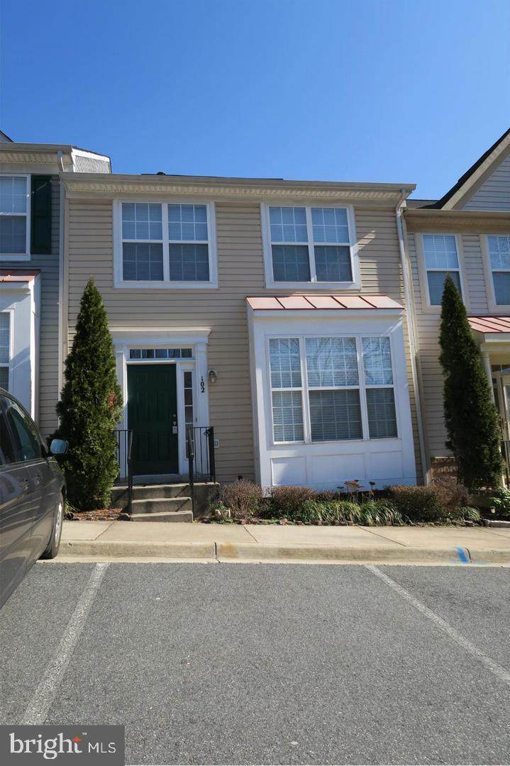 102 Mount Perry Drive - Photo 1