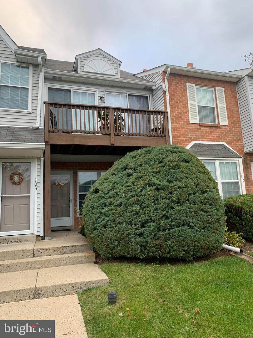 102 Wendover Drive - Photo 1