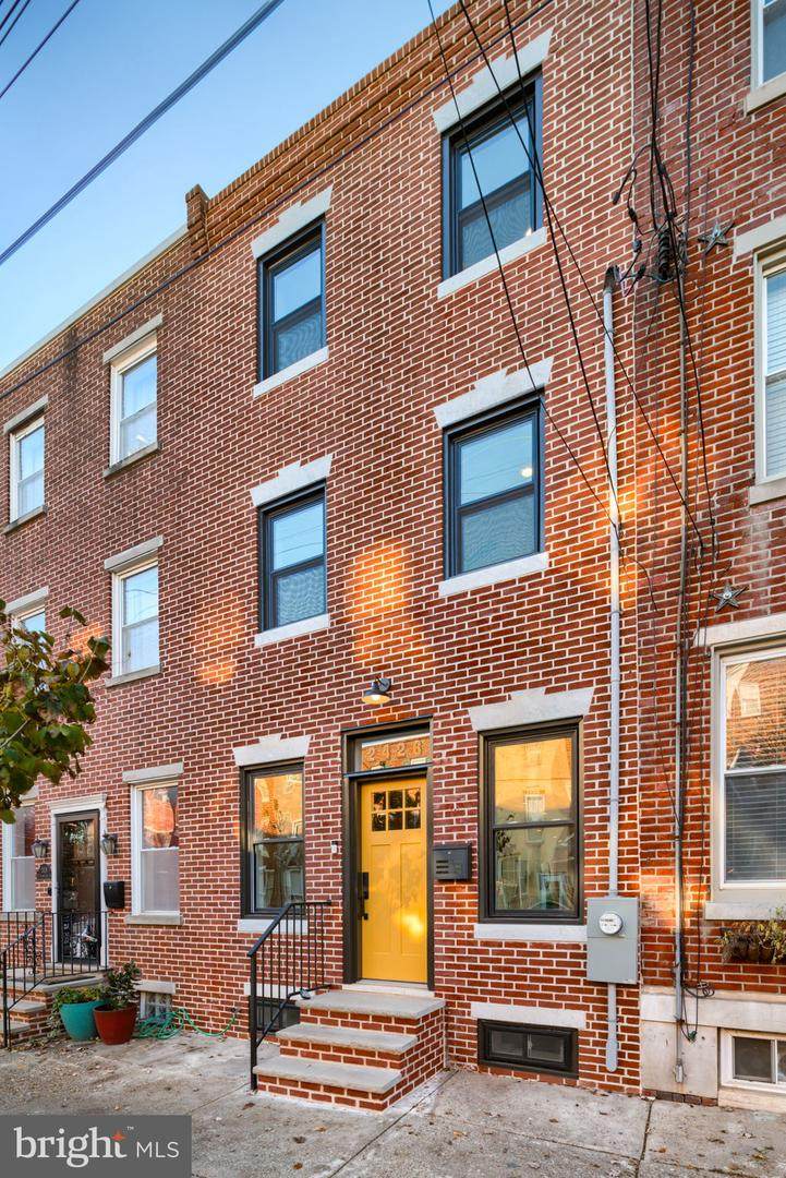 2426 Cumberland Street - Photo 1